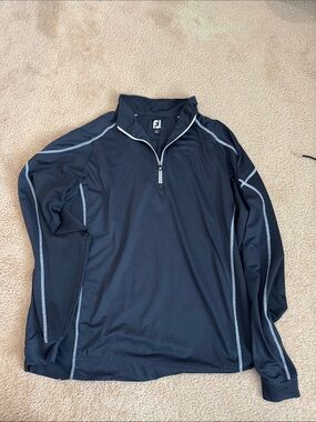 FootJoy Men’s Black Quarter-Zip Performance Pullover with Gray Piping